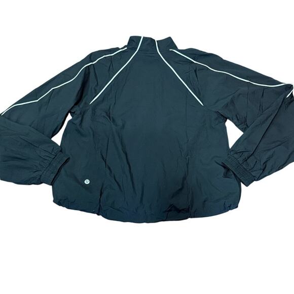 Lululemon NWT License to Train Lightweight Jacket Black Full Zip Athletic Fit - Picture 4 of 16